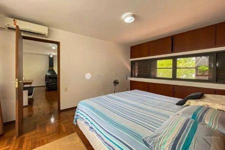 Casa à venda com 5 quartos, 462m² em Butantã, São Paulo