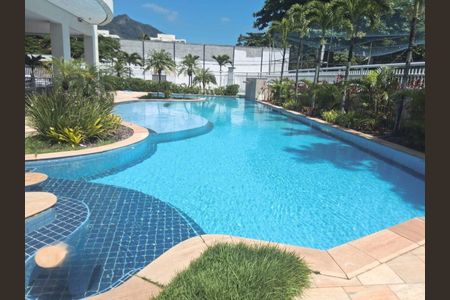 Apartamento à venda com 75m², 3 quartos e 1 vaga