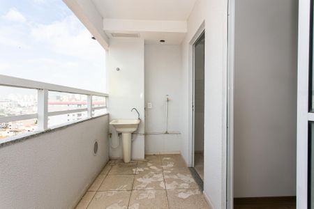 Apartamento à venda com 45m², 2 quartos e sem vaga Apartamento à venda com 45m², 2 quartos e sem vagaVaranda da Sala / Área de Serviço
