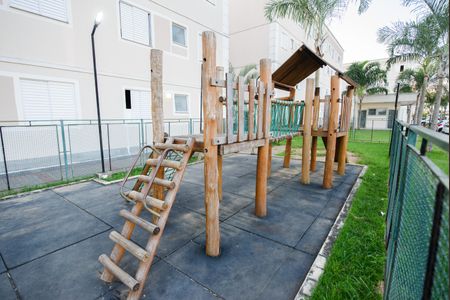 Apartamento para alugar com 50m², 2 quartos e 1 vaga Apartamento para alugar com 50m², 2 quartos e 1 vagaÁrea comum - Playground