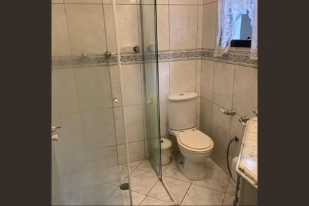 Casa à venda com 4 quartos, 297m² em Vila Scarpelli, Santo André