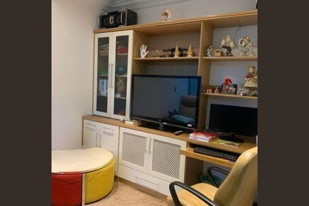 Casa à venda com 4 quartos, 297m² em Vila Scarpelli, Santo André