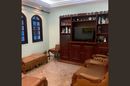 Casa à venda com 4 quartos, 297m² em Vila Scarpelli, Santo André