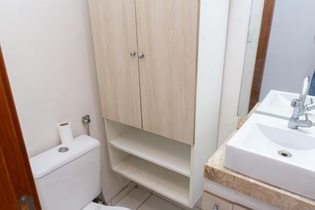 Apartamento para alugar com 63m², 2 quartos e 1 vaga Apartamento para alugar com 63m², 2 quartos e 1 vagaBanheiro 2