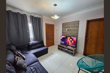 Casa à venda com 2 quartos, 85m² em Vila Nivi, São Paulo