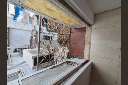 Casa à venda com 150m², 2 quartos e sem vaga