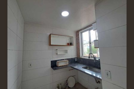 Casa à venda com 150m², 2 quartos e sem vaga