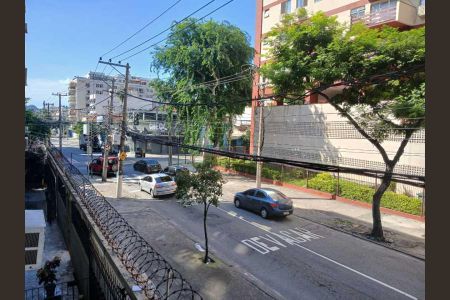 Apartamento à venda com 66m², 2 quartos e sem vaga