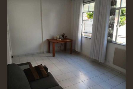 Apartamento à venda com 66m², 2 quartos e sem vaga