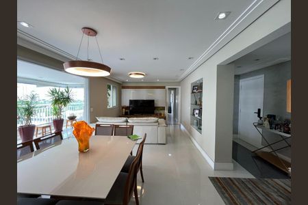 Apartamento à venda com 3 quartos, 132m² em Vila Zilda, São Paulo