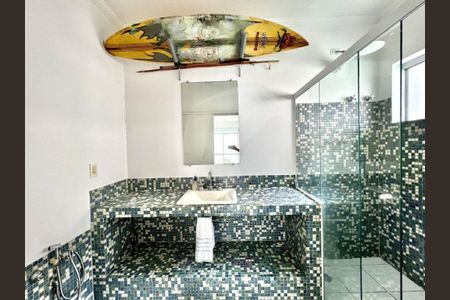 Casa à venda com 460m², 4 quartos e 4 vagas