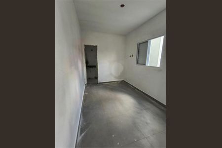 Apartamento à venda com 27m², 1 quarto e sem vaga