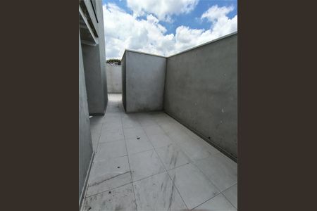 Apartamento à venda com 27m², 1 quarto e sem vaga