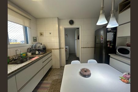 Apartamento à venda com 110m², 4 quartos e 3 vagas