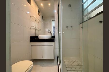 Apartamento à venda com 110m², 3 quartos e 1 vagaSuíte - banheiro