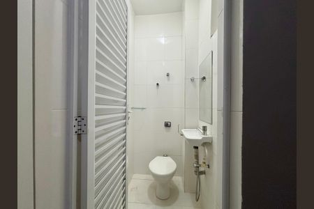 Apartamento à venda com 110m², 3 quartos e 1 vagaÁrea de serviço - suíte - banheiro