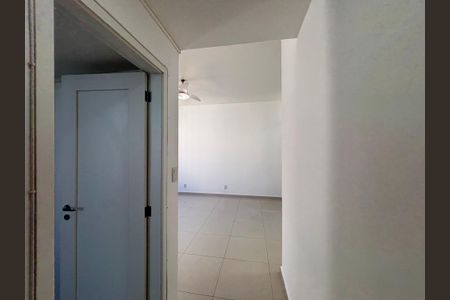 Apartamento à venda com 110m², 3 quartos e 1 vagaSala - corredor de acesso