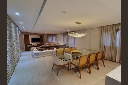 Apartamento à venda com 142m², 3 quartos e 3 vagas