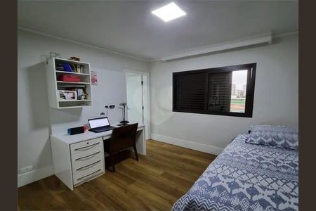 Apartamento à venda com 142m², 3 quartos e 3 vagas