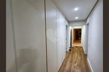 Apartamento à venda com 142m², 3 quartos e 3 vagas