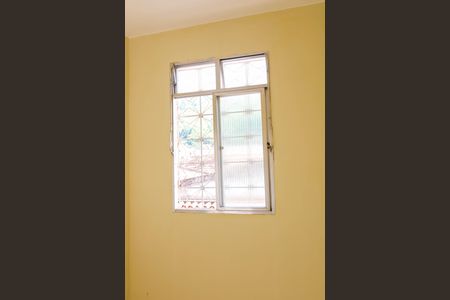 Apartamento à venda com 100m², 3 quartos e 2 vagas Apartamento à venda com 100m², 3 quartos e 2 vagasQuarto de Serviço