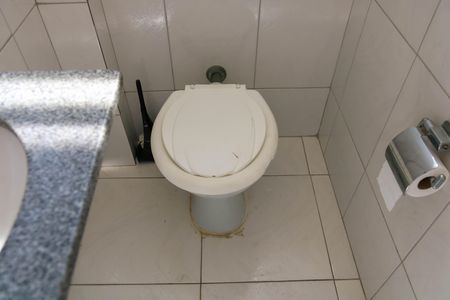 Apartamento à venda com 100m², 3 quartos e 2 vagas Apartamento à venda com 100m², 3 quartos e 2 vagasBanheiro de Serviço