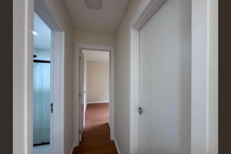 Apartamento para alugar com 70m², 2 quartos e 1 vaga Apartamento para alugar com 70m², 2 quartos e 1 vagaCorredor