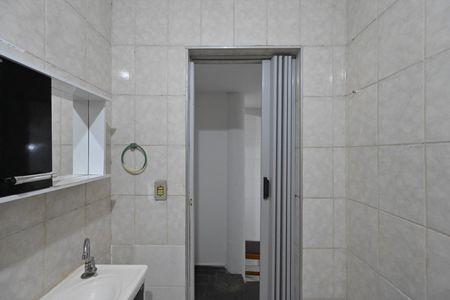 Banheiro Social  de kitnet/studio para alugar com 1 quarto, 20m² em Vila Clementino, São Paulo