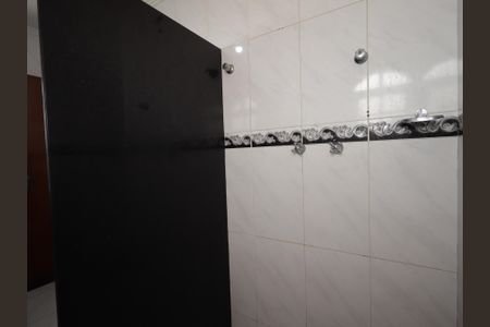 Casa à venda com 211m², 3 quartos e 4 vagasBanheiro da Suíte 1