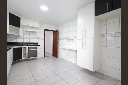 Casa à venda com 211m², 3 quartos e 4 vagasCozinha