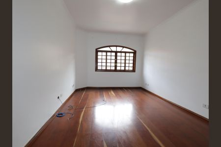 Casa à venda com 211m², 3 quartos e 4 vagasSala