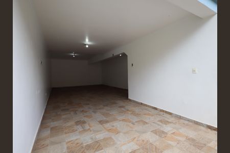 Casa à venda com 211m², 3 quartos e 4 vagasGaragem