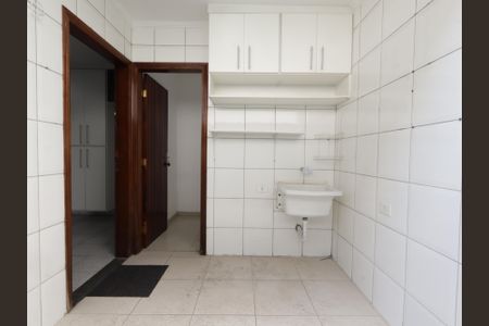 Casa à venda com 211m², 3 quartos e 4 vagasÁrea de Serviço