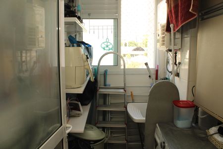 Apartamento à venda com 68m², 2 quartos e 1 vagaÁrea de Serviço