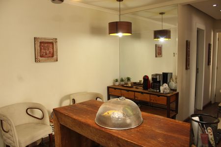 Apartamento à venda com 68m², 2 quartos e 1 vagaSala
