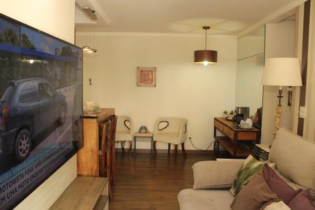 Apartamento à venda com 68m², 2 quartos e 1 vagaSala