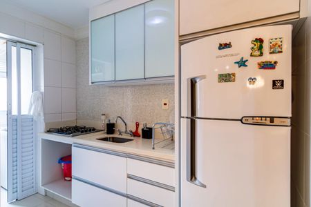 Apartamento à venda com 74m², 2 quartos e 2 vagas Apartamento à venda com 74m², 2 quartos e 2 vagasCozinha
