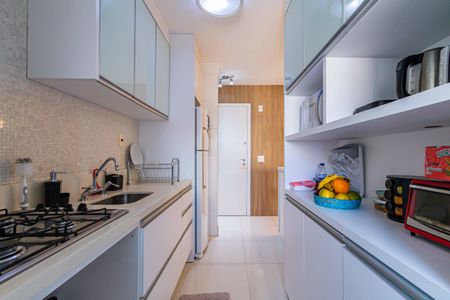 Apartamento à venda com 74m², 2 quartos e 2 vagas Apartamento à venda com 74m², 2 quartos e 2 vagasCozinha