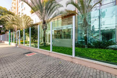 Apartamento à venda com 74m², 2 quartos e 2 vagas Apartamento à venda com 74m², 2 quartos e 2 vagasFachada