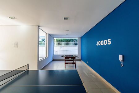 Apartamento à venda com 74m², 2 quartos e 2 vagas Apartamento à venda com 74m², 2 quartos e 2 vagasÁrea comum - Sala de jogos