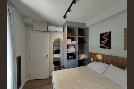 Studio à venda com 28m², 1 quarto e sem vagaStudio 
