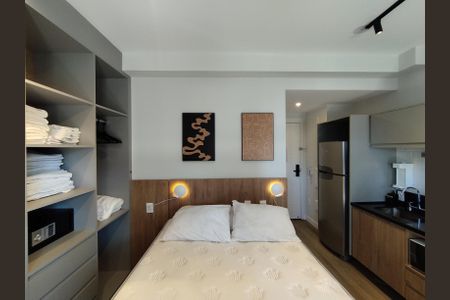 Studio à venda com 28m², 1 quarto e sem vagaStudio 
