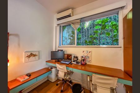 Apartamento à venda com 70m², 2 quartos e sem vaga