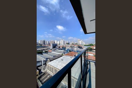 Studio à venda com 33m², 1 quarto e sem vaga Studio à venda com 33m², 1 quarto e sem vagaVaranda