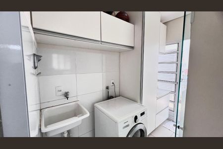 Casa de condomínio à venda com 146m², 3 quartos e 2 vagas