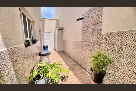 Casa de condomínio à venda com 146m², 3 quartos e 2 vagas