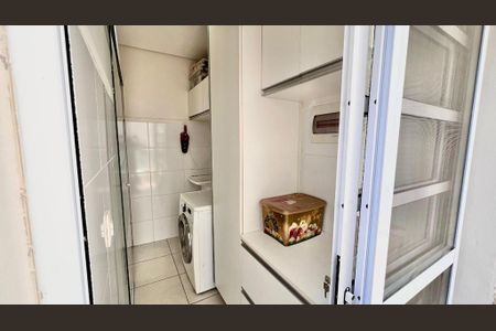 Casa de condomínio à venda com 146m², 3 quartos e 2 vagas