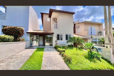 Casa de condomínio à venda com 146m², 3 quartos e 2 vagas