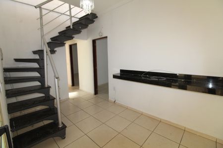 Sala de casa para alugar com 3 quartos, 150m² em Jardim Santa Ines Iii, São José dos Campos