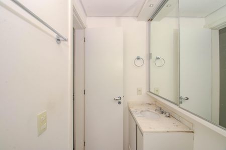 Apartamento à venda com 56m², 2 quartos e 1 vagaBanheiro da Suíte